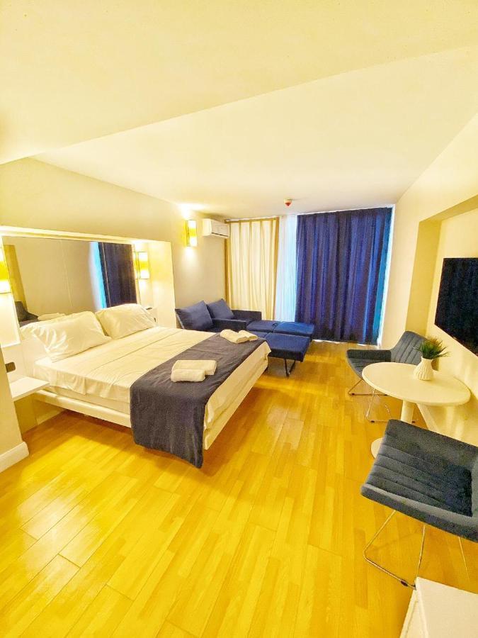 Apartments Batumi Studio V Esterno foto