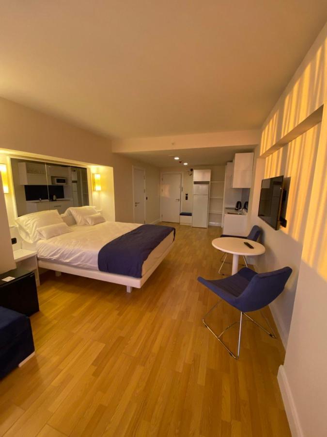 Apartments Batumi Studio V Esterno foto